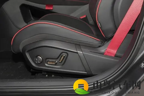 中国性能车的全新标杆，领克03+ 2026款 20TD 性能进阶版-1