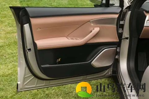 乐道L60长续航版深度试驾:实力诠释什么才是家用纯电SUV-2