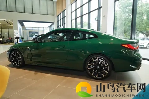 一款性价比还不错的进口车，宝马4系配置差异分析，该怎么买？-2