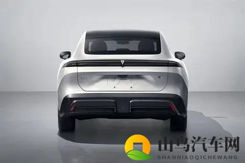 试驾深蓝L06：磁流变悬架+3nm芯片，13万起售真香？-2