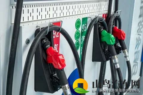 高速省油！按车型对号入座，15个实战技巧，一箱油多跑100公里-1