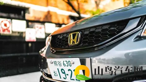 低调富人不买BBA，反而抢着买钢炮，这事儿真挺有意思-3