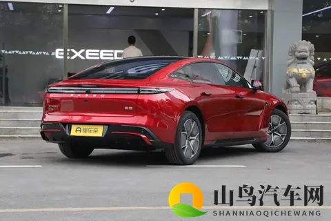 星途放大招！置换补贴1万元，配雪豹四驱，2025款星纪元ES香吗？-1