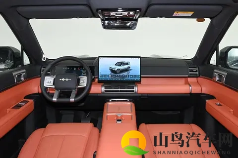 闭眼入不亏？方程豹钛 7：大空间能装、长续航不焦虑 SUV “钛” 对味-2