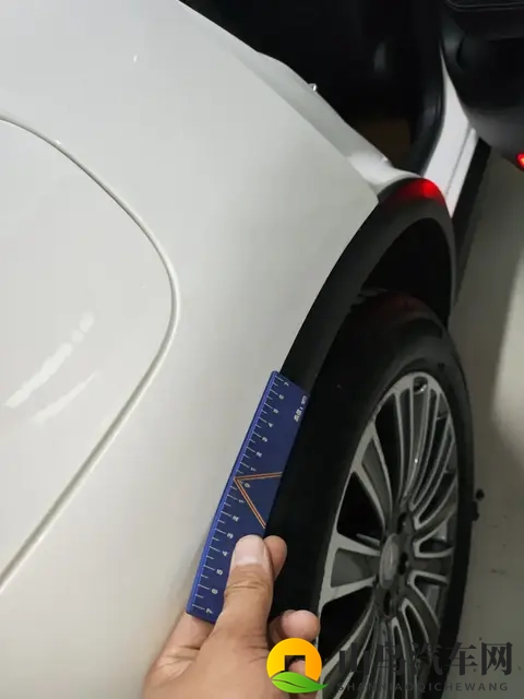 12万多圆梦奔驰SUV，16款GLC260，豪华触手可及-1