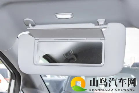 768 万起就能买大7座，双独悬，可配电滑门，能跑能省很适合家用-1