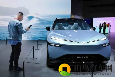 青黄不接2025即将过去，进博会拉开大众中国第二波电动车攻势序幕-2