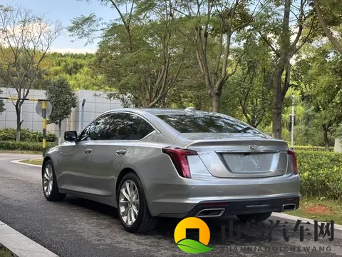 16万不到，入手准新一手凯迪拉克CT5，要面儿还得看它！-3