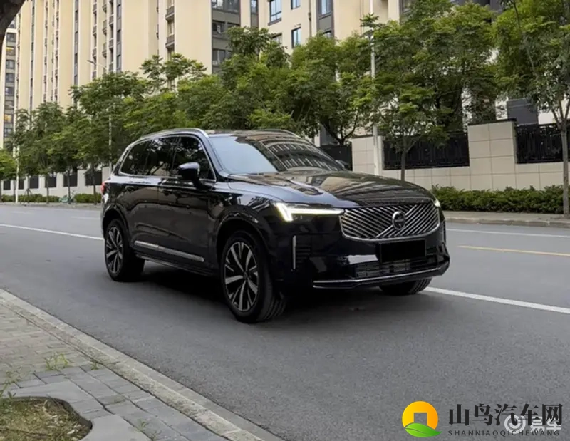 大降价都没“盘活”!沃尔沃XC90直降16万,还是没人理-1