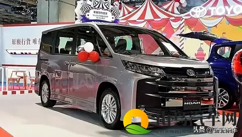 丰田又成功了！缩小版“埃尔法”来袭约13.2万元，配7座+双擎混动-2