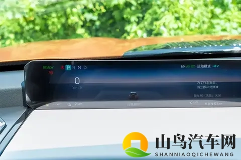 33万拿下一台混动四驱硬派SUV，开上它之后我开始怀疑人生！-3