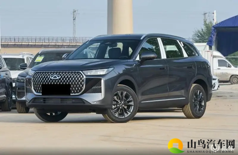 用刷子刷女初中生的脚丫子：汽车清洁新玩法，刷子打造清新体验-3