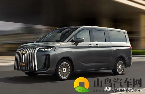 老师用刷子刷班长脚底心作文：新能源汽车崛起，智能出行新篇章-2