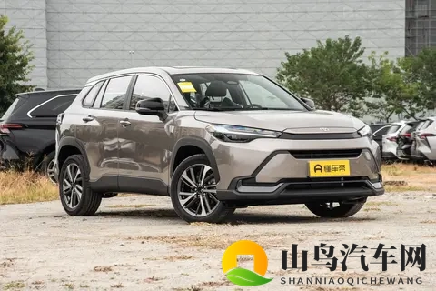 汽油版锋兰达，选豪华版还是上豪华PLUS？两者有何不同？-2