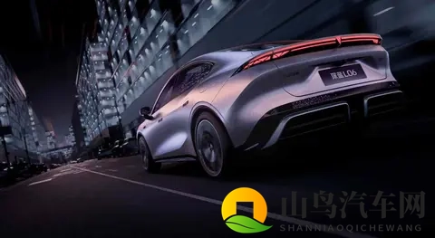 深蓝L06预售,价格打穿15万,技术却冲进30万区间-1