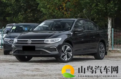 新款宝来上市，售价不变，15T动力总成保留，6个喇叭减配成了4个-1