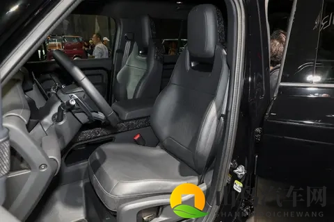 全能硬派 SUV 天花板？路虎卫士选买攻略戳这里！-1