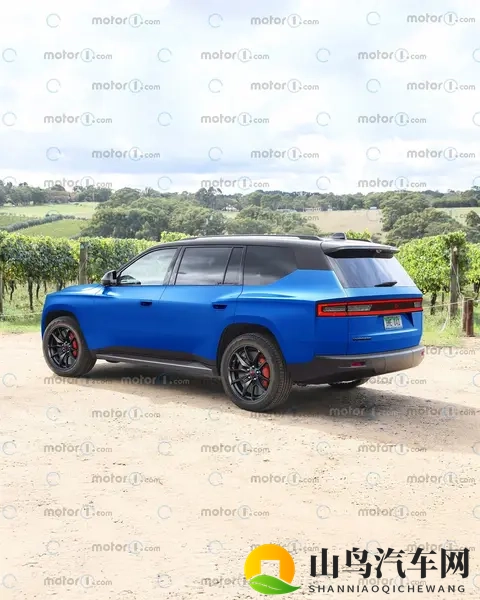 三菱首款纯电SUV曝光 尺寸颇大 搭载双电机-1