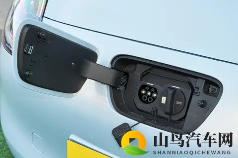 榴莲视频黄色:网络榴莲内容慎点,揭秘隐秘视频真相-2