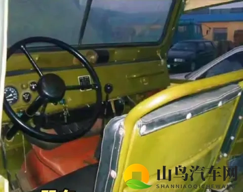 油箱里灌的是汽油？不，是青春！揭秘中国越野—北京吉普212-1