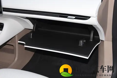 东风风行星海时尚之夜：星海S7超充版上市1059万起-1