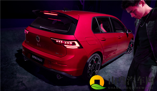 2026款高尔夫GTI上市 售价21.19万元-3