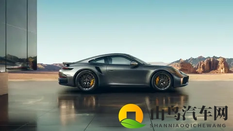 新911 Turbo S上路:地表最稳的疯子-1