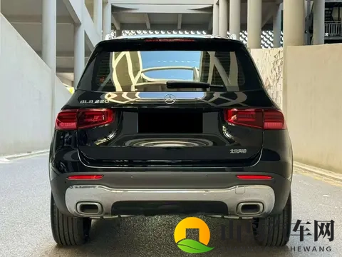 24款准新奔驰GLB,一手车源,20万拿下轻奢SUV?-1