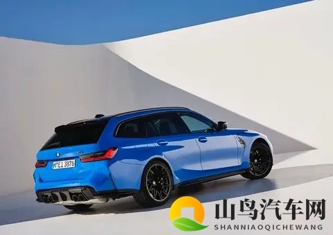11月1日宝马M3旅行版正式上市，搭载30升直列六缸发动机-2