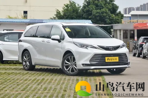 丰田赛那2026款双擎两驱,有7种不同的配置,应该如何来选择?-1