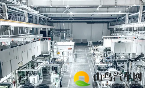 科幻电影里的场景要来了？小鹏的陆地航母飞行器明年可以交付？-3