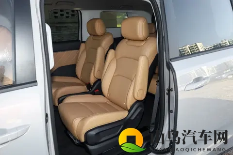 星光730 CVT精英型_6MT舒适型,哪款更适合创业?-1