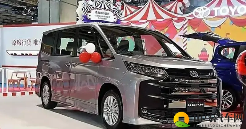 阿娇扒开双腿猛进8个男明星：汽车界揭秘：8位男明星真实生活曝光-1