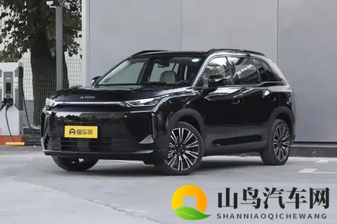 广汽埃安i60到店体验：增程_纯电双动力，家用SUV新标杆？-3