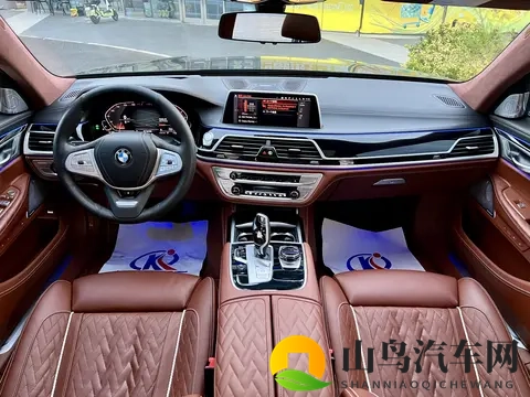 20年上牌宝马740Li，8万公里，40多万拿下行政级座驾？-1