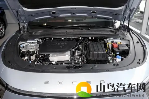 2025款星纪元ES 增程纯电可选，轴距3米，综合续航1645km-3