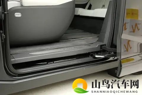 探店小鹏X9增程版，相比纯电多处优化，不止切换动力-1