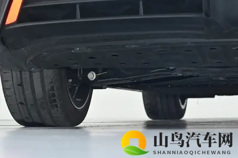 预售1399万起，激光雷达+59s破百+磁流变悬架，深蓝L06要火？-1