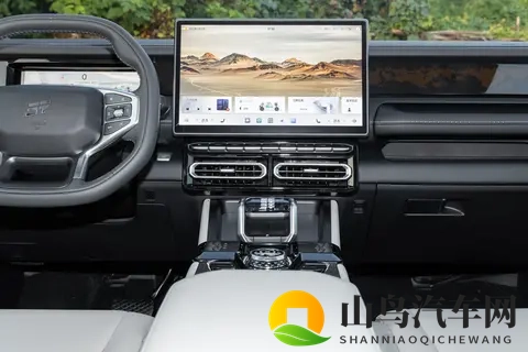 捷途山海T1四驱版：把钱花在刀刃上，均衡实力派，价格不到20万？-1