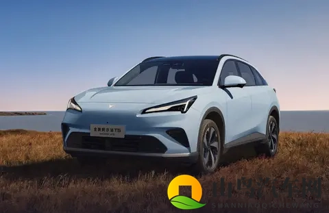 新款极狐阿尔法T5上市:增程、纯电可选,主打性价比-2