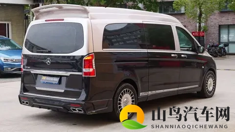 20多万拿下二手奔驰威霆，宜商宜家，性价比之选？-3