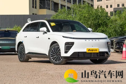 2025款星纪元ET：黄金增程+雪豹四驱，家用SUV的优选-1