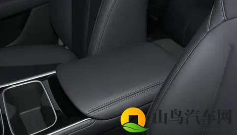 限时688万，银河星耀6上市，油耗28L，标配400V快充-2