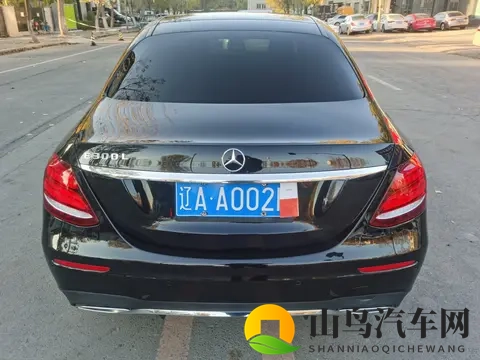 19万多拿下二手奔驰E级，当年落地近50万，商务家用都合适？-1