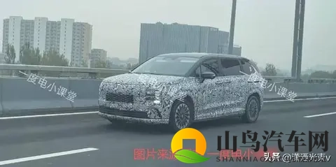 13万买合资MPV？冷门车成香饽饽，家庭用户悄悄盯上了-3