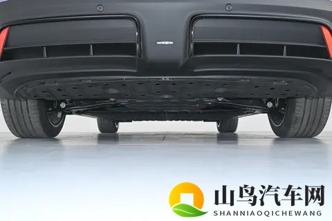 深蓝L06:磁流变悬架+激光雷达,1399万起买电轿不香吗?-3