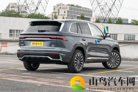 实拍吉利星越L东方曜系列，适合家用？-1