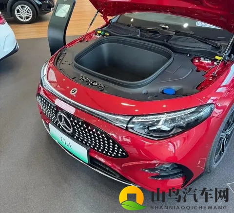 800V高压快充、续航866km，奔驰纯电CLA你需要重新认识下-2