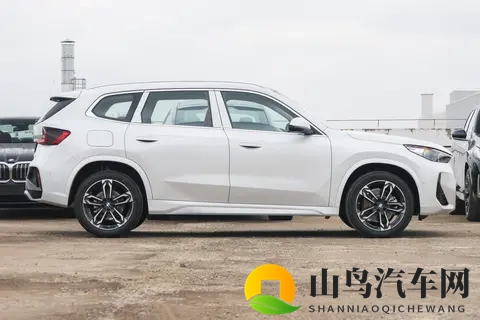 宝马X1：我都降到169万了，不比途观L更香？-2