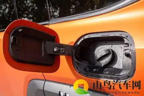 捷途纵横G700：海陆空智尊享，越野新标杆-1